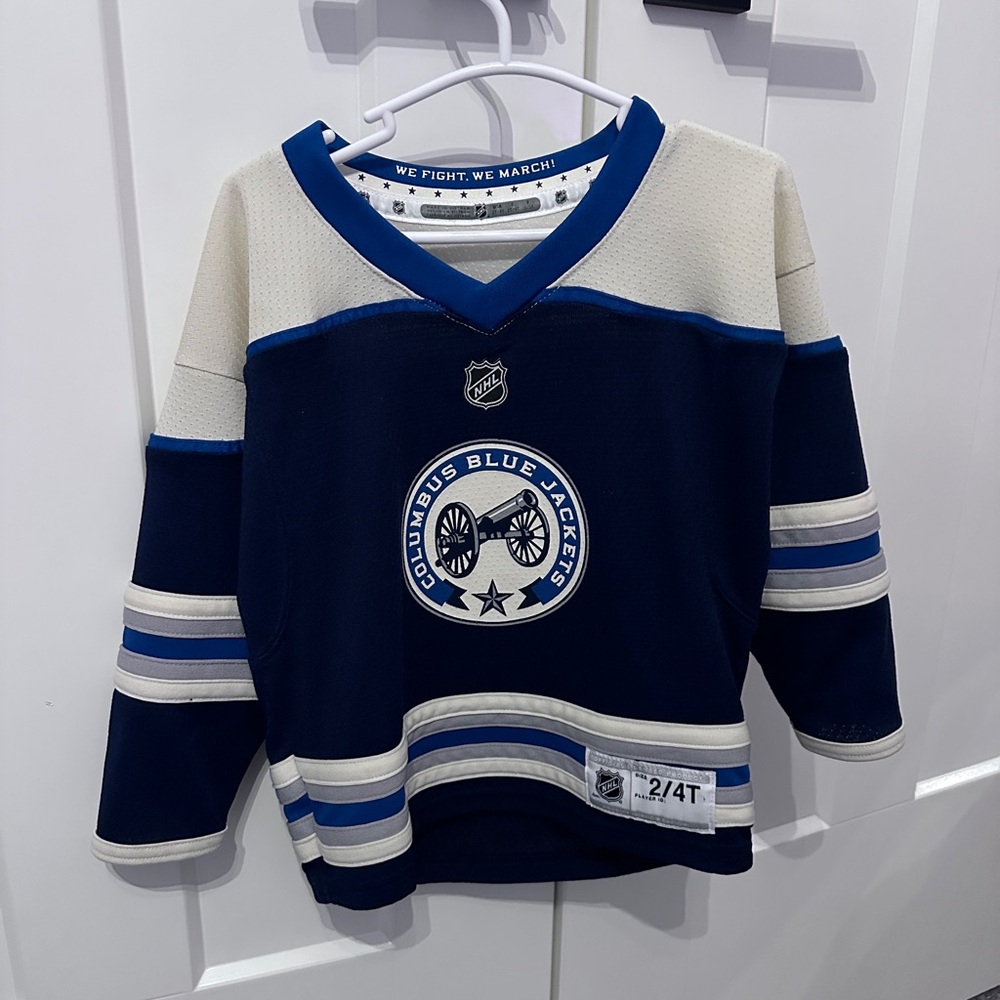 NHL Kids Blue Jackets Jersey - Navy and White